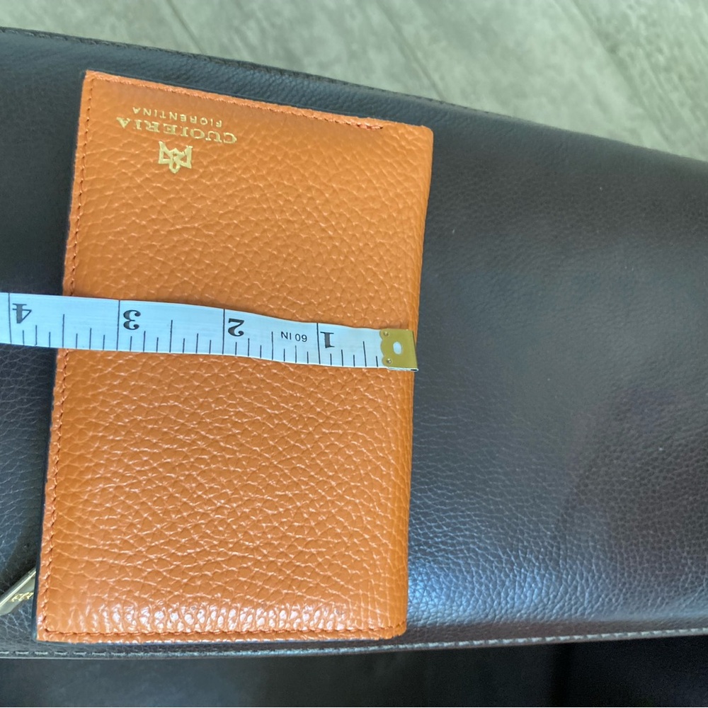 Stylish orange leather wallet by Cuoieria Fiorentina 
Orange Leather Wallet